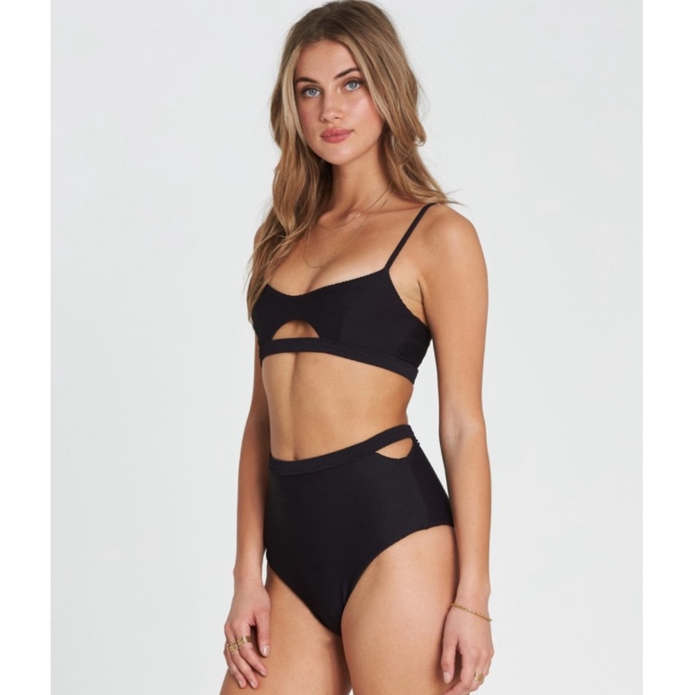 🔥🔥BILLABONG - TANLINES RETRO BIKINI SET🔥🔥 - Picture 2 of 7